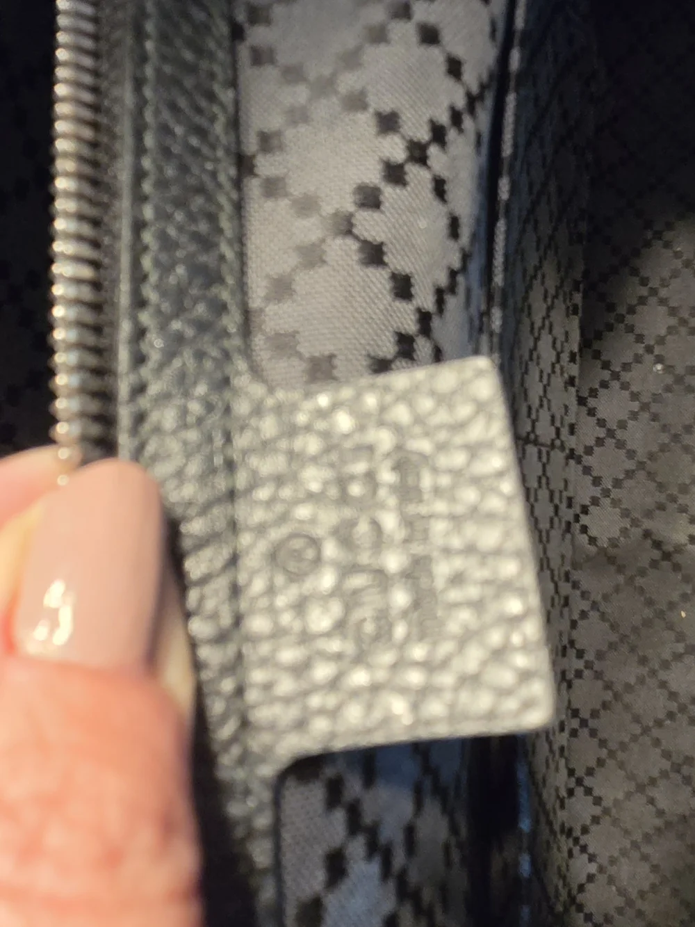 Authentic GUCCI cosmopolis Duffle Bag